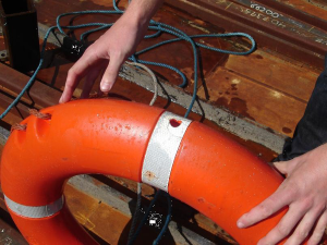 Re.Serious safety issue concerning life buoys